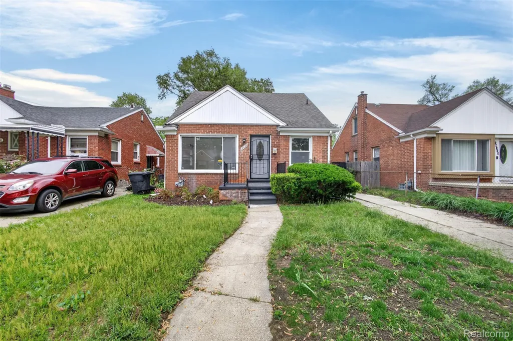 19490 Ilene Street Detroit City MI 48221