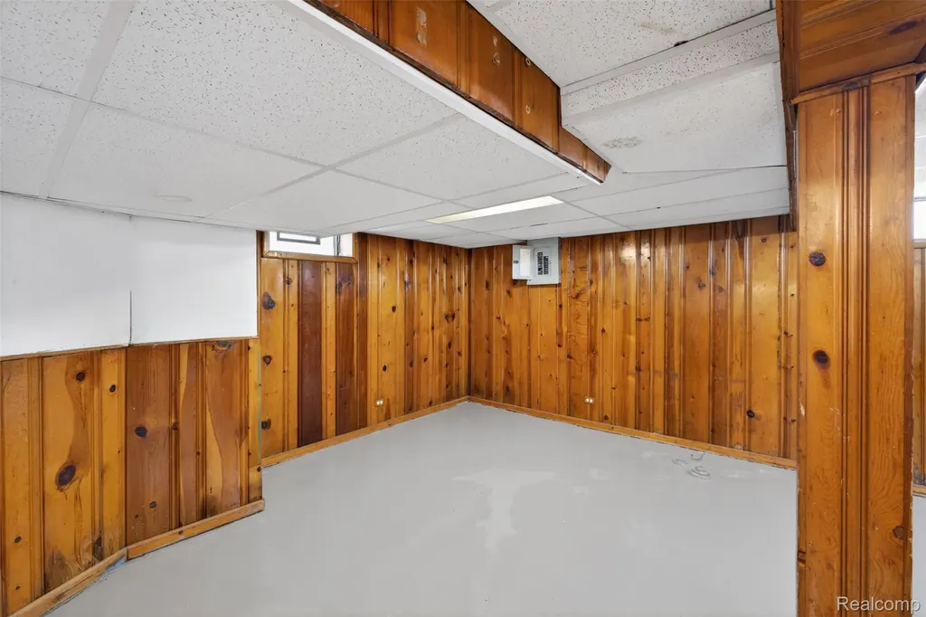 19490 Ilene Street Detroit City MI 48221