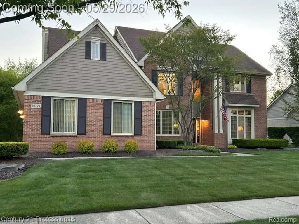22177 Hazelton Court Novi City MI 48374