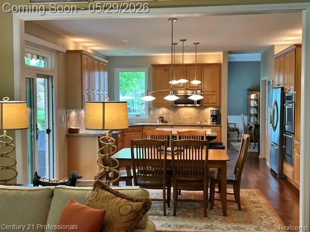 22177 Hazelton Court Novi City MI 48374