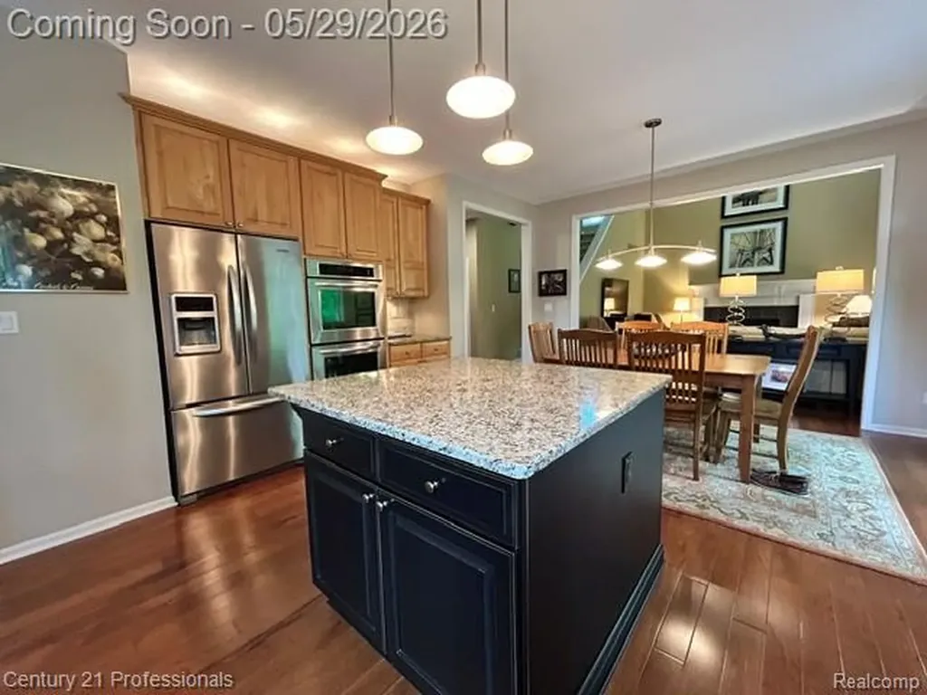 22177 Hazelton Court Novi City MI 48374