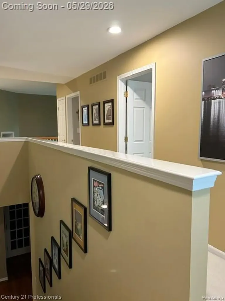 22177 Hazelton Court Novi City MI 48374
