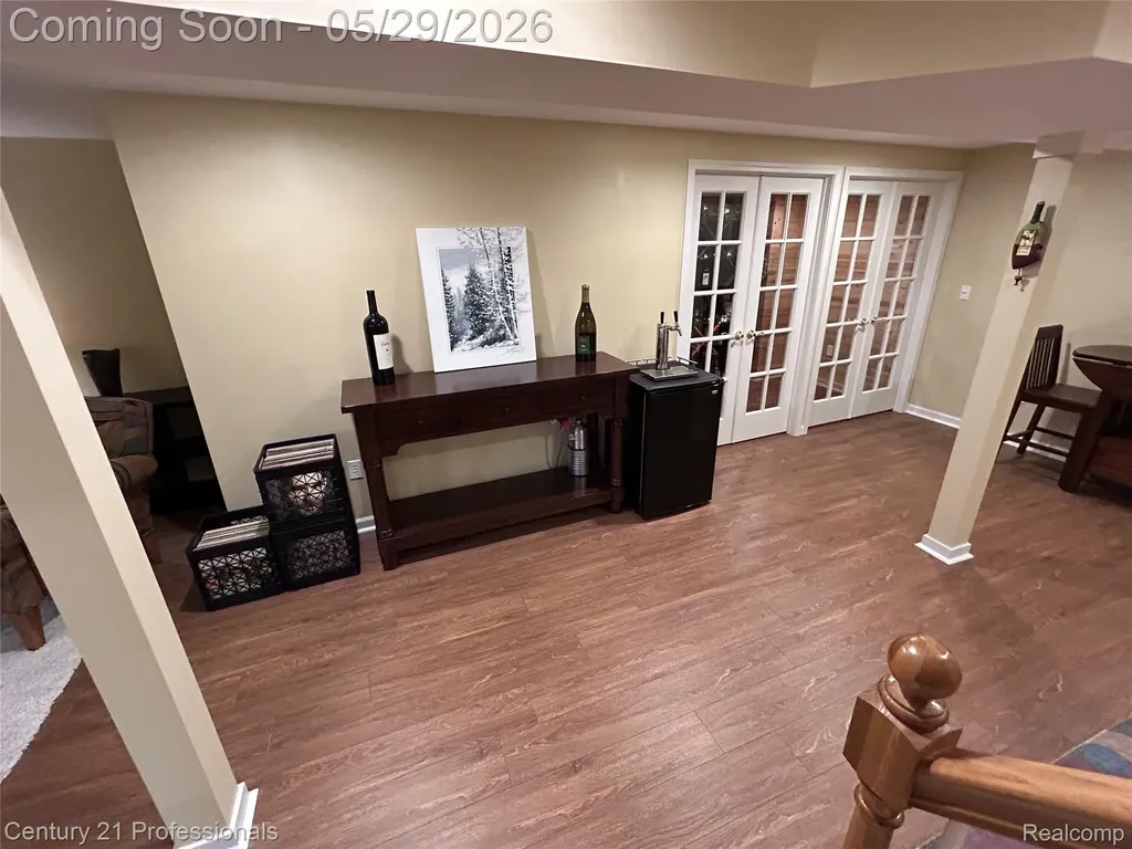 22177 Hazelton Court Novi City MI 48374