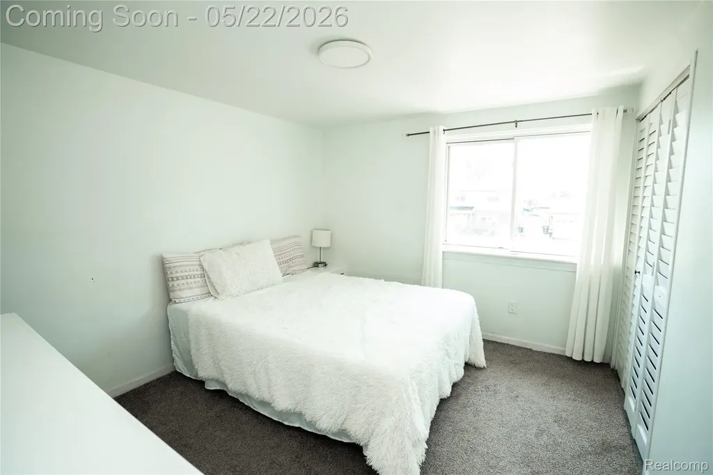 3131 Elmcrest Road Sterling Heights City MI 48310