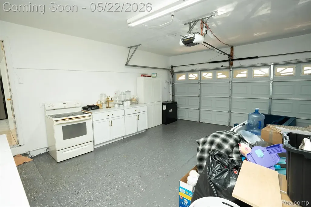 3131 Elmcrest Road Sterling Heights City MI 48310