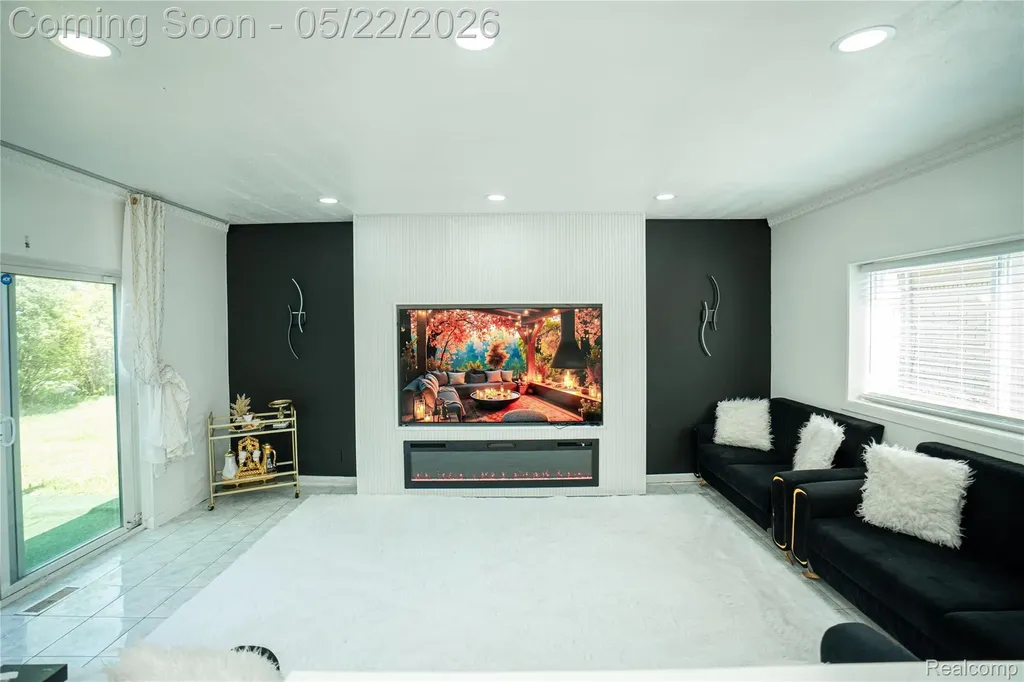 3131 Elmcrest Road Sterling Heights City MI 48310