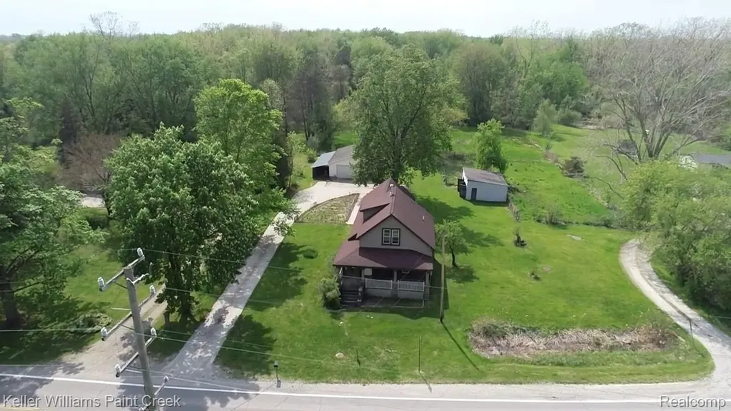 2165 Michigan Road Port Huron City MI 48060