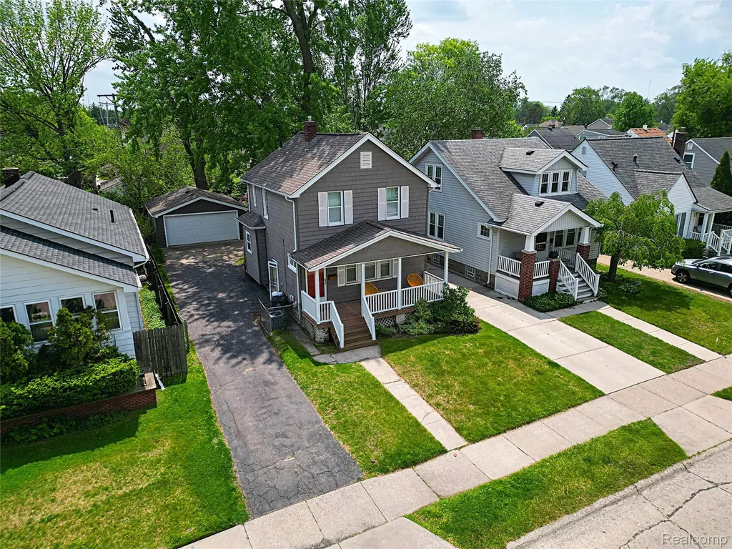 1149 Cambridge Road Berkley City MI 48072
