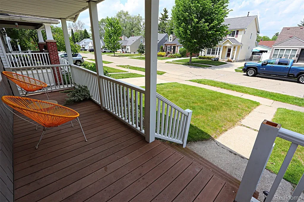 1149 Cambridge Road Berkley City MI 48072