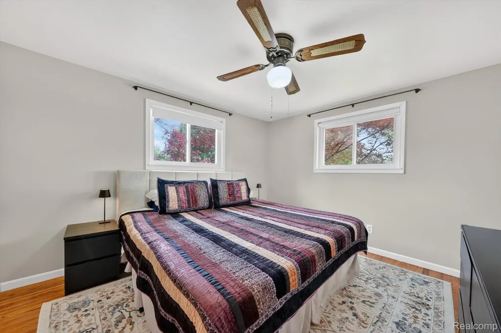 37168 Vincent Street Westland City MI 48186