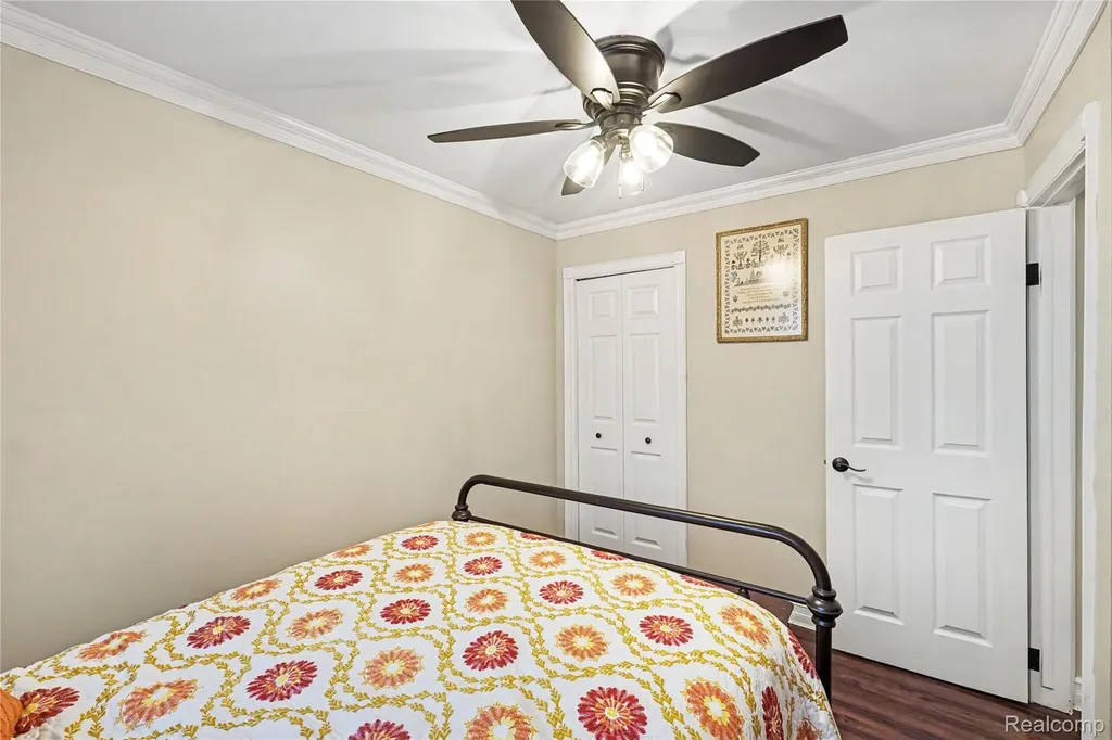 11995 Davisburg Road Springfield Charter Township MI 48350