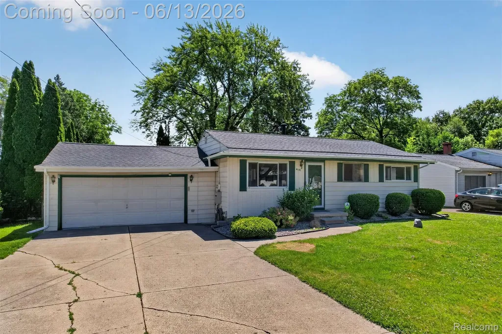 4141 Bristolwood Drive Flint Charter Township MI 48507