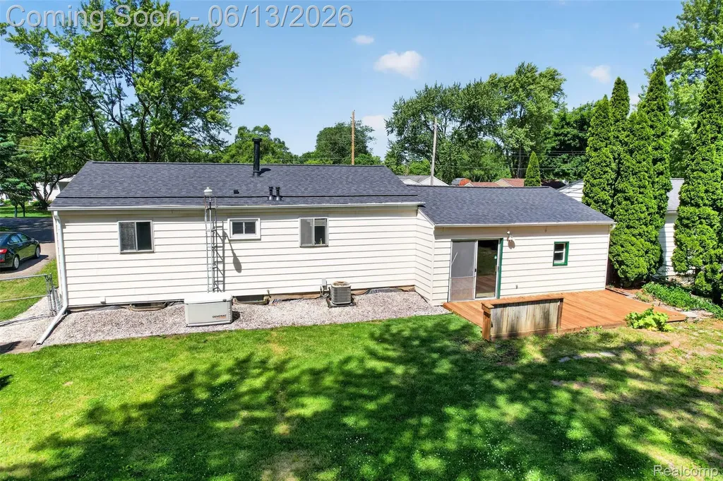 4141 Bristolwood Drive Flint Charter Township MI 48507