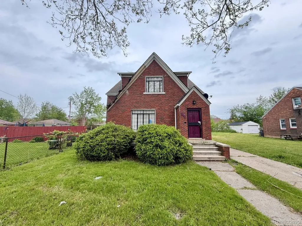 19440 Cliff Street Detroit City MI 48234