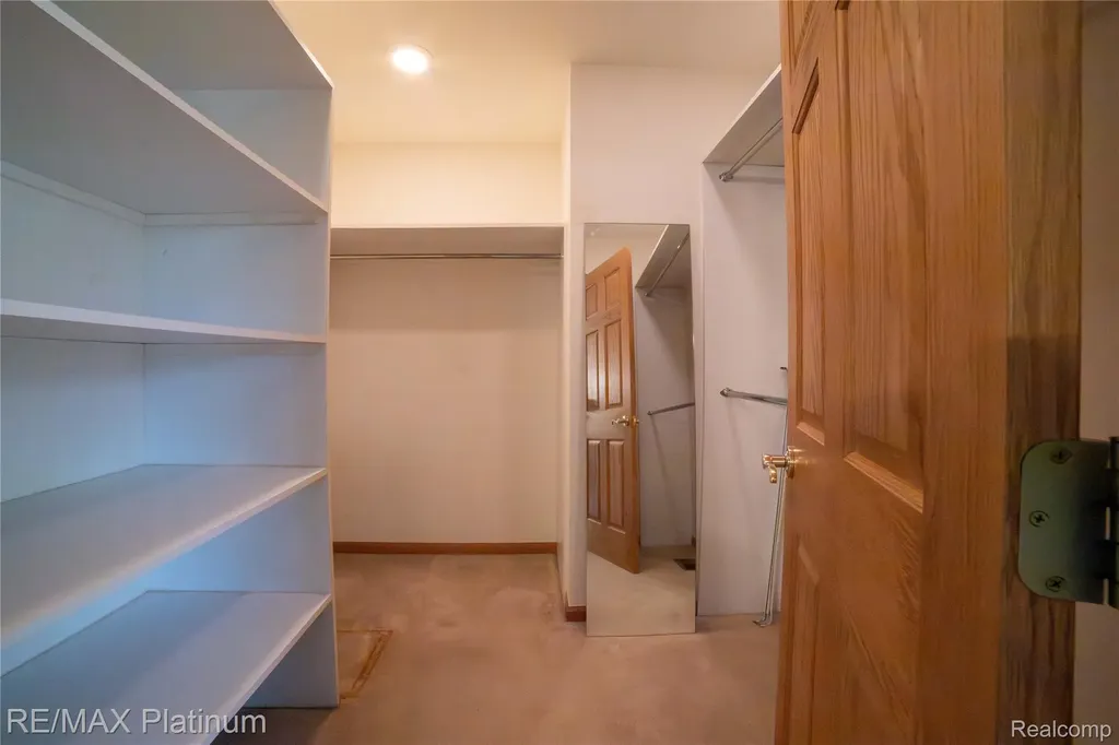 12987 Holtforth Road Tyrone Township MI 48430