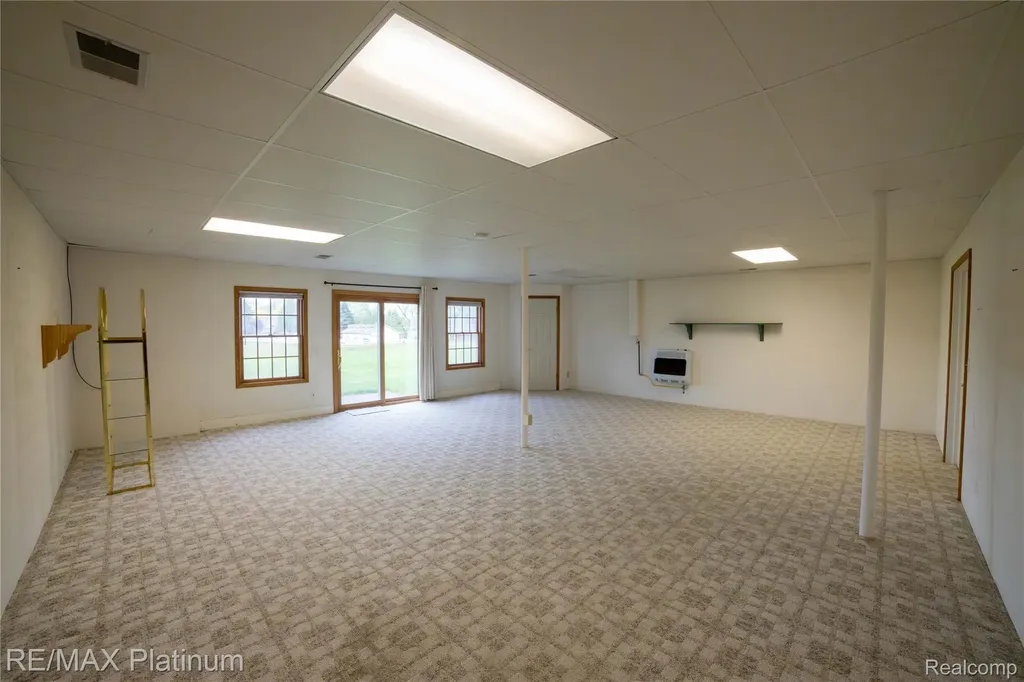 12987 Holtforth Road Tyrone Township MI 48430