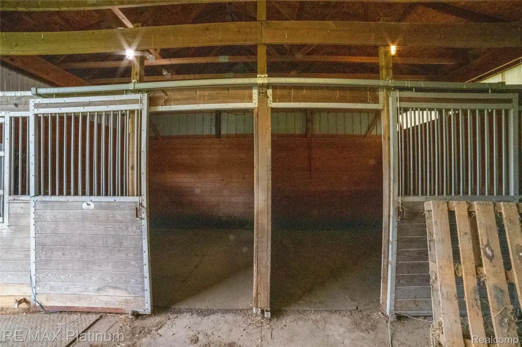 12987 Holtforth Road Tyrone Township MI 48430