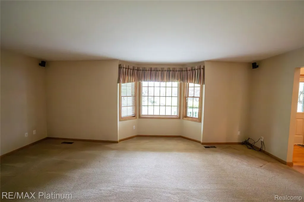 12987 Holtforth Road Tyrone Township MI 48430