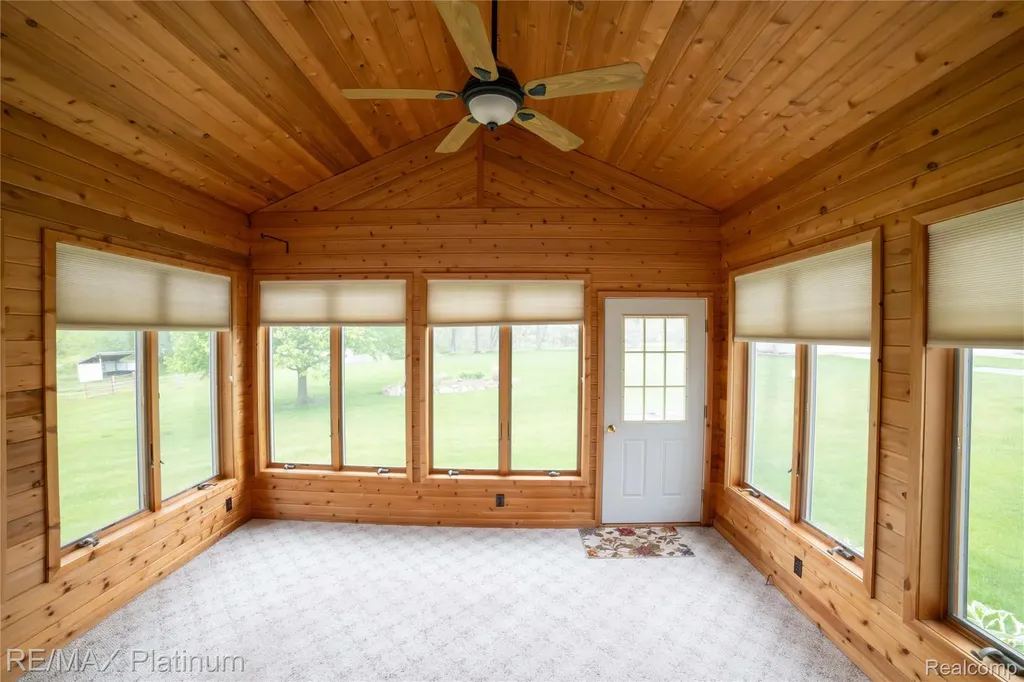 12987 Holtforth Road Tyrone Township MI 48430