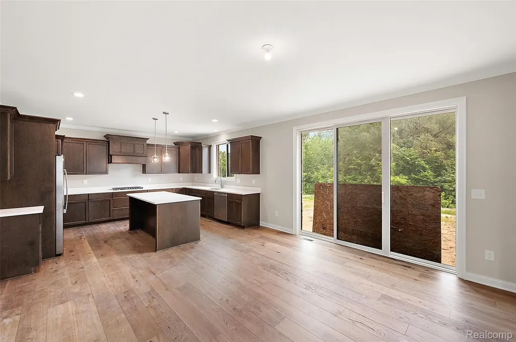 18901 Via Firenze Drive Macomb Township MI 48044