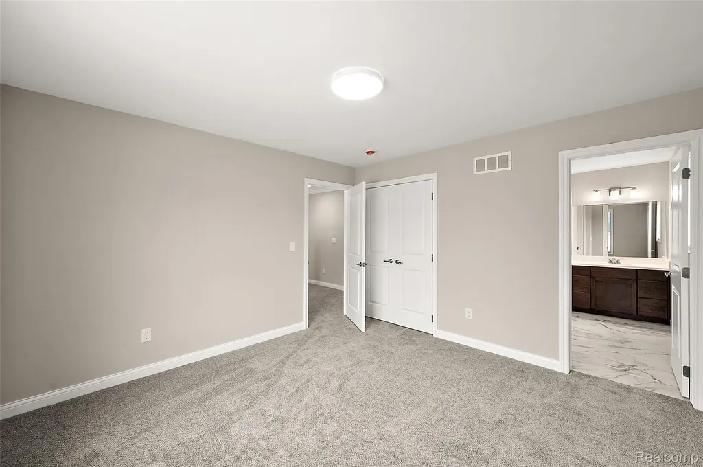 18901 Via Firenze Drive Macomb Township MI 48044