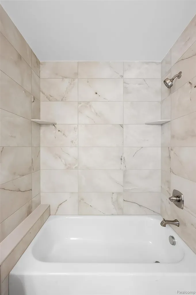 18901 Via Firenze Drive Macomb Township MI 48044