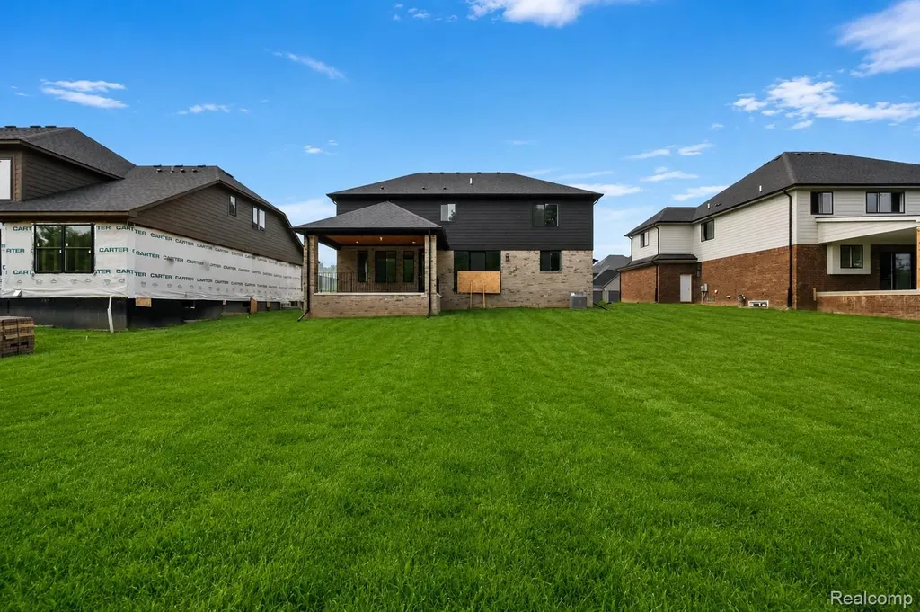 18901 Via Firenze Drive Macomb Township MI 48044