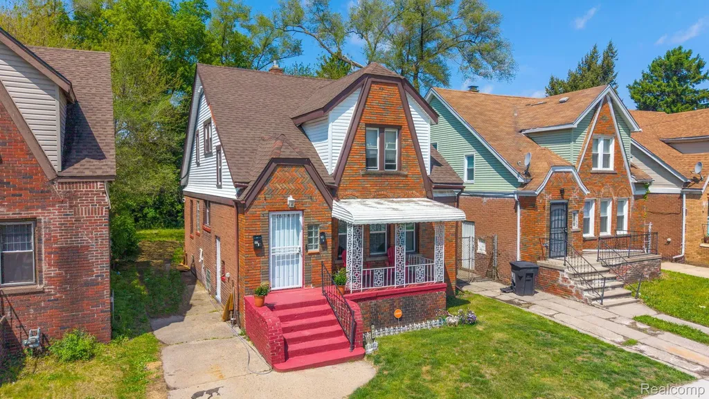 16147 Snowden Street Detroit City MI 48235