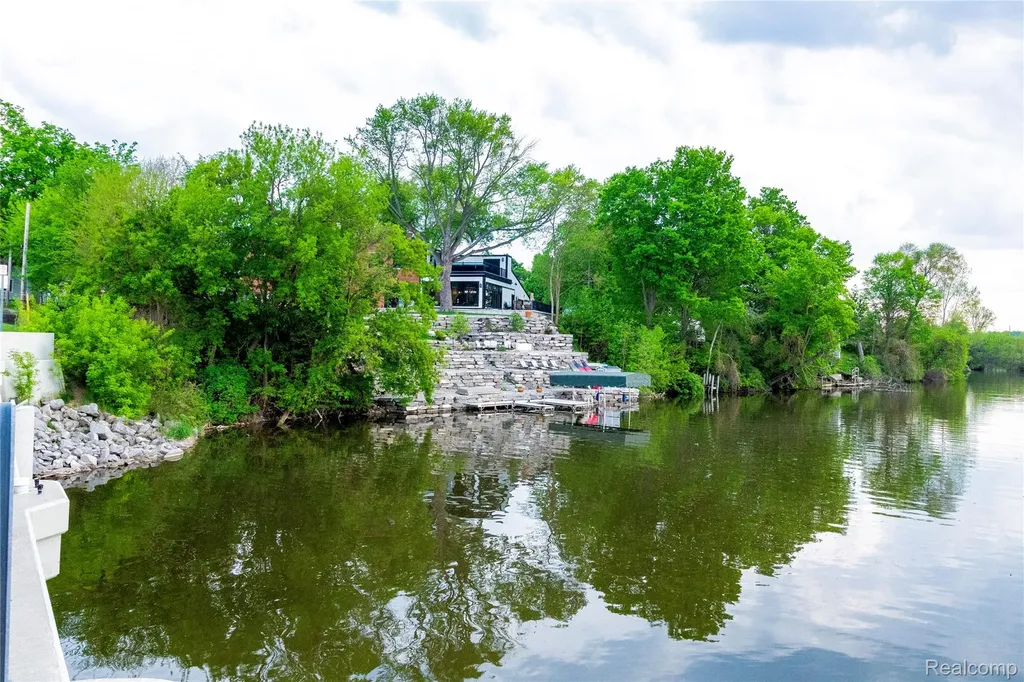 4520 Water Street Columbiaville Village MI 48421