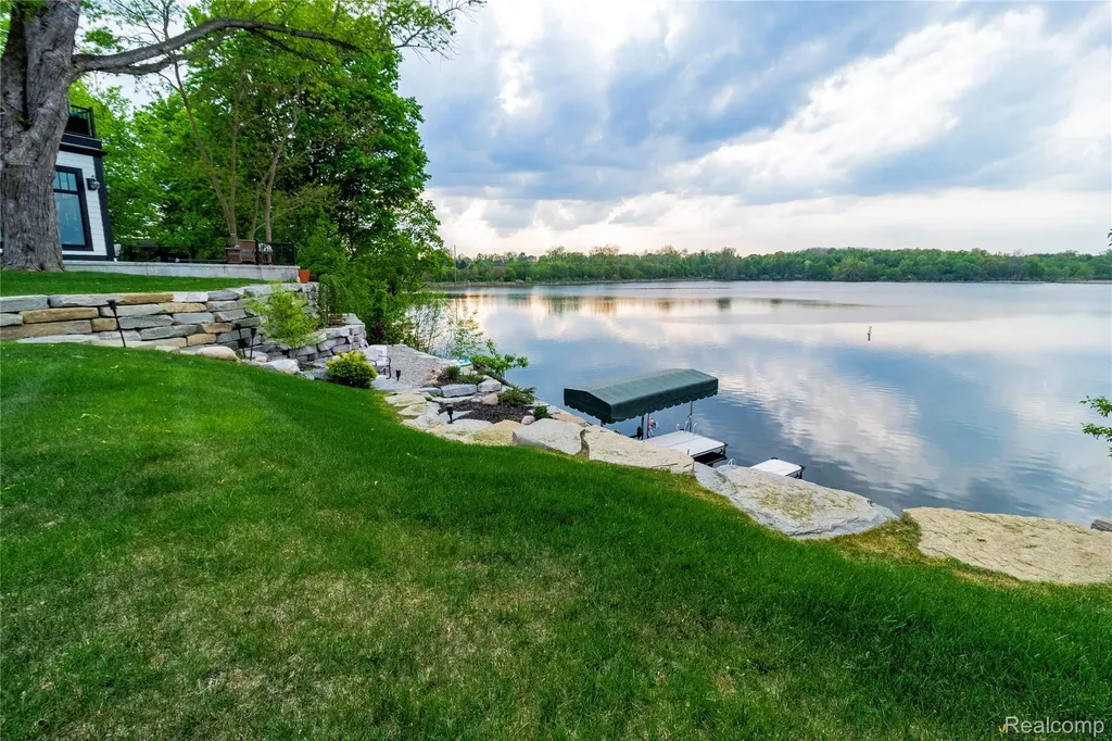 4520 Water Street Columbiaville Village MI 48421