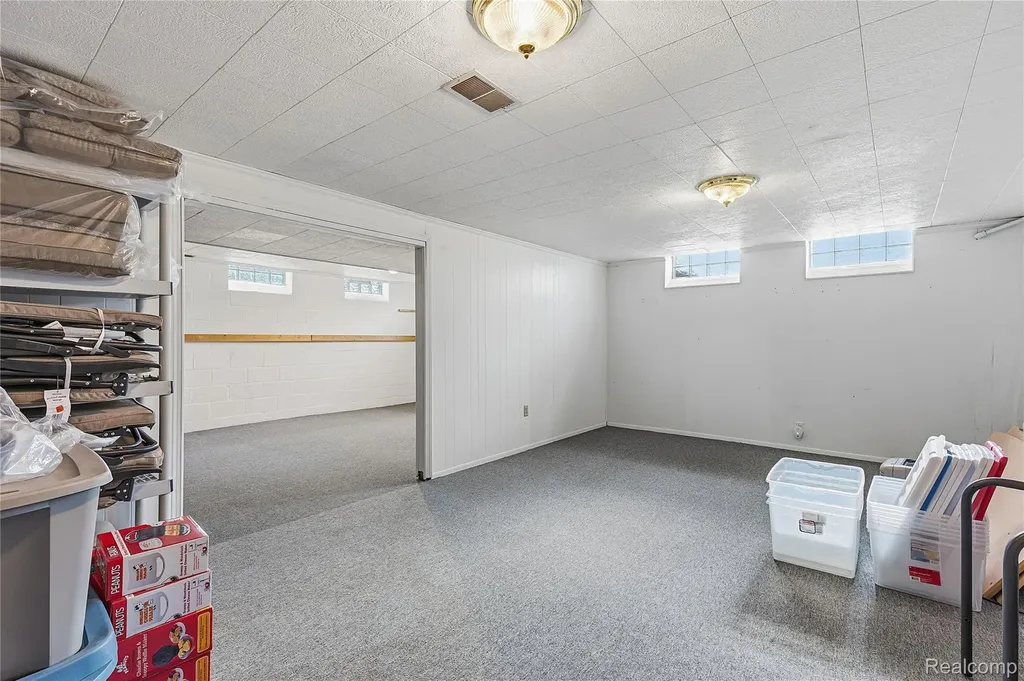 3129 Beacham Drive Waterford Charter Township MI 48329