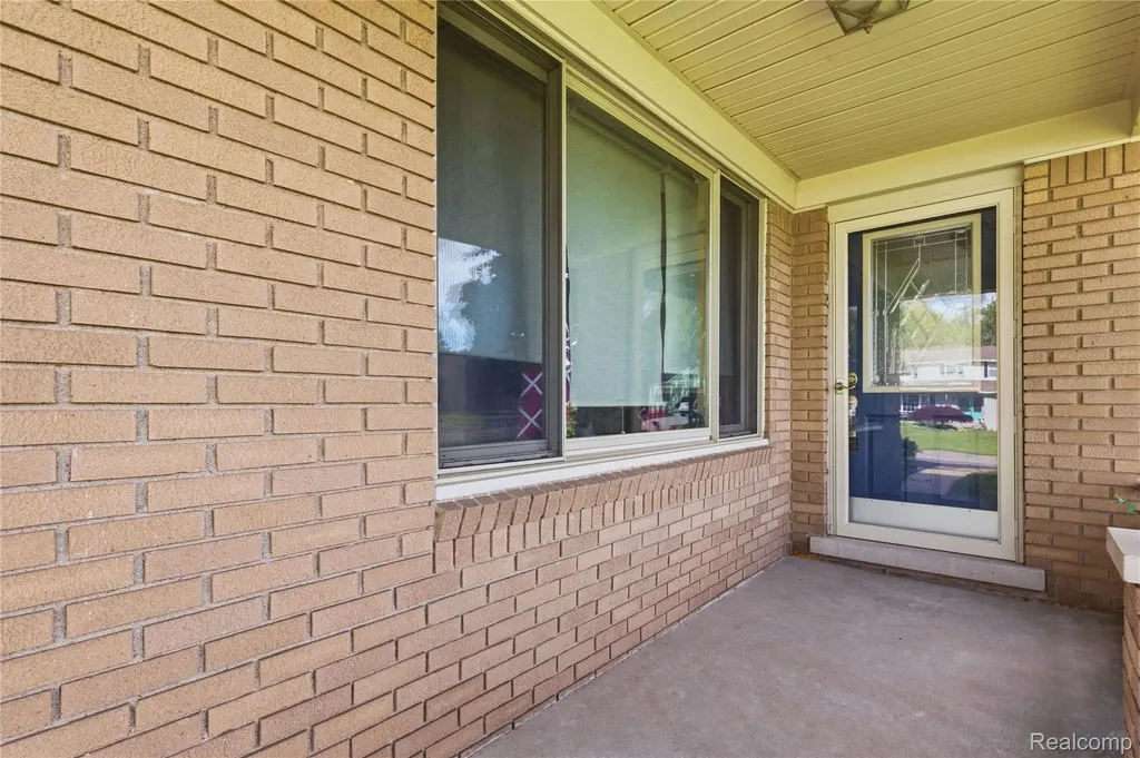 3129 Beacham Drive Waterford Charter Township MI 48329
