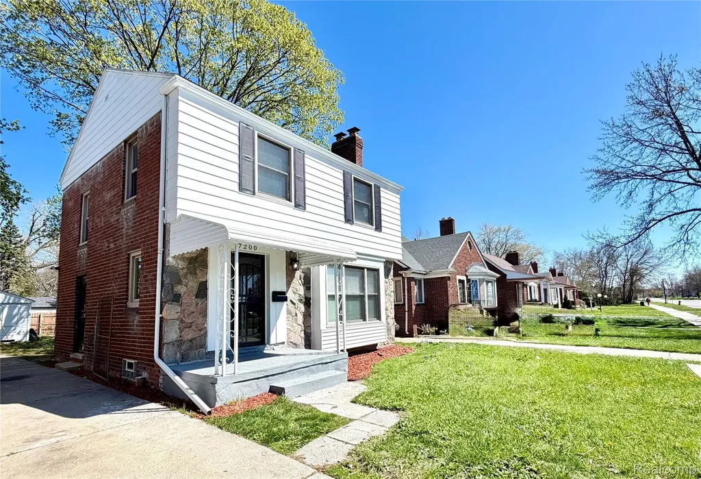 7200 W Outer Drive Detroit City MI 48235