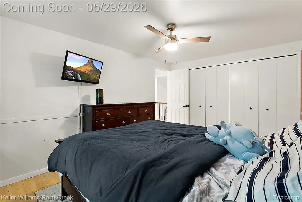 5795 Thorny Ash Road Oakland Charter Township MI 48306