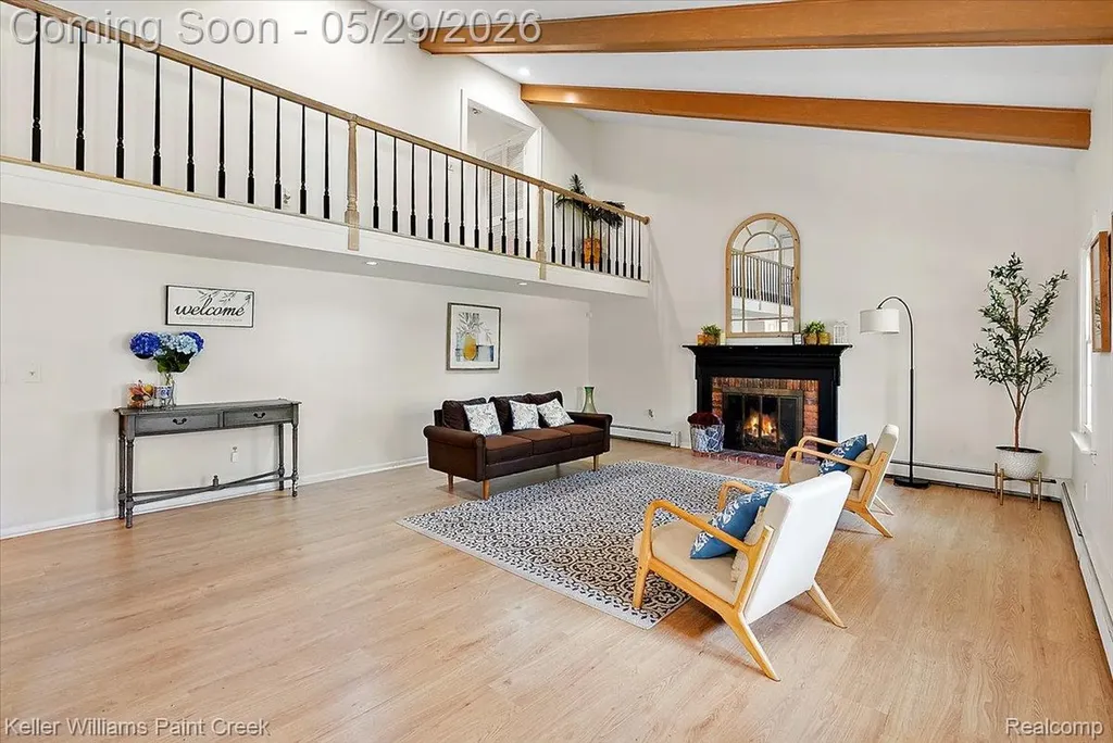 5795 Thorny Ash Road Oakland Charter Township MI 48306
