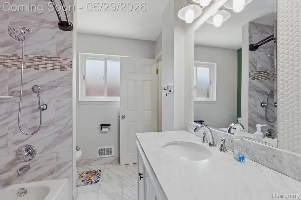 27904 Glenwood Street St. Clair Shores City MI 48081