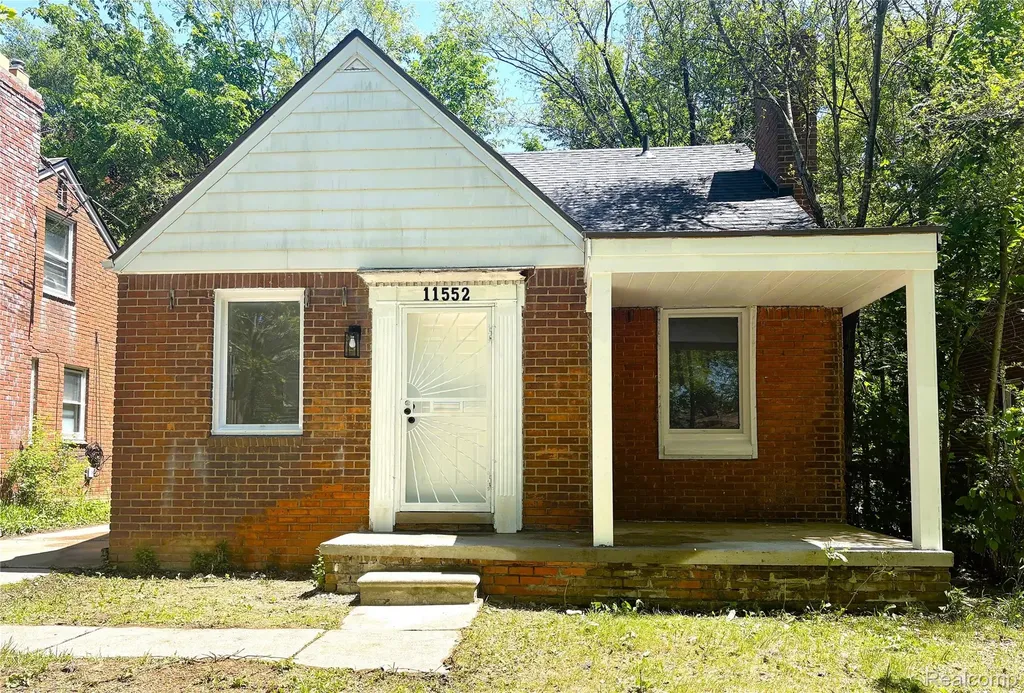11552 Nottingham Road Detroit City MI 48224