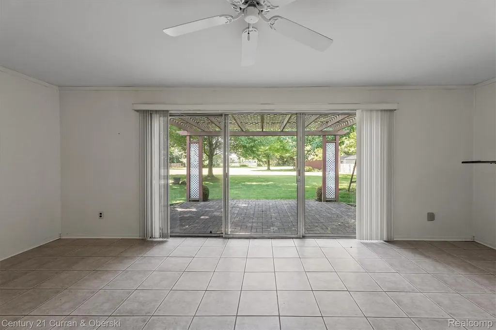 1720 Willowood Road Rochester Hills City MI 48307