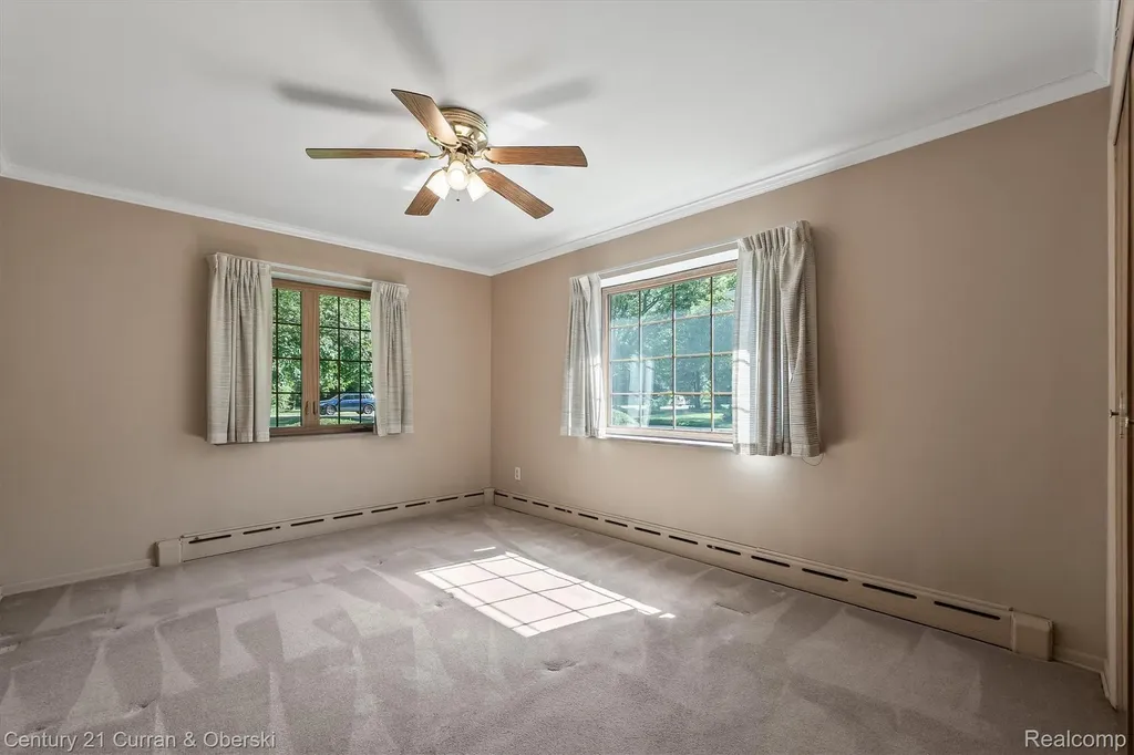 1720 Willowood Road Rochester Hills City MI 48307