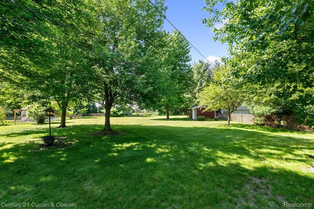 1720 Willowood Road Rochester Hills City MI 48307