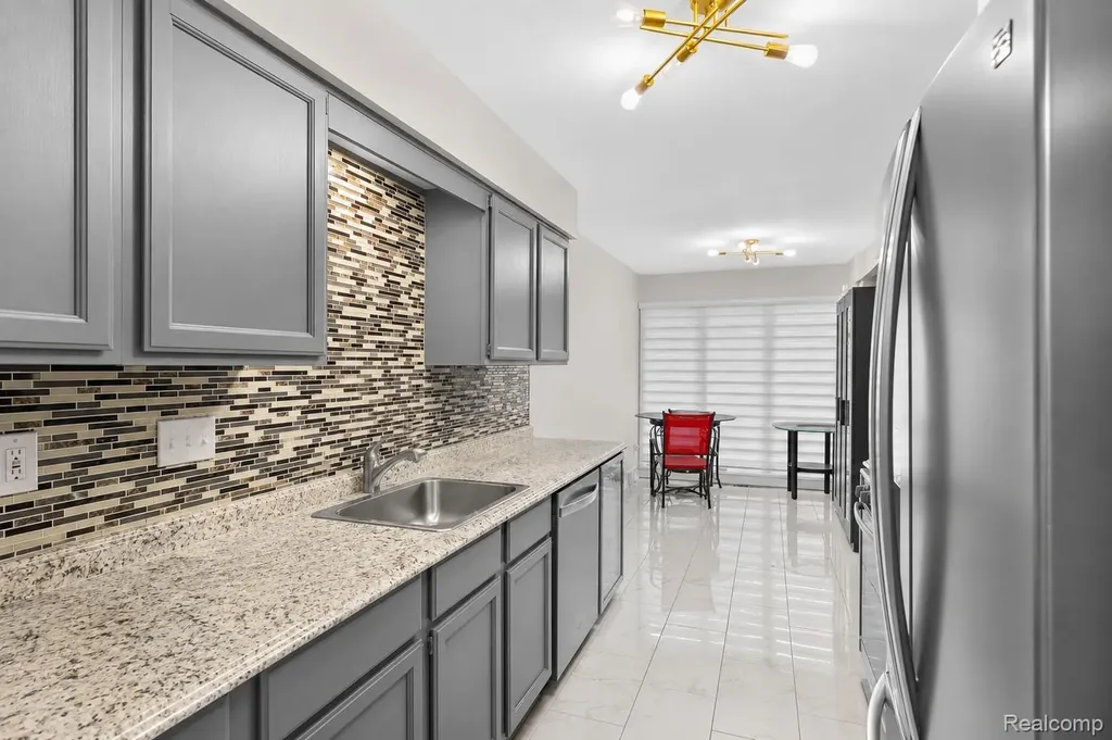 13 Timberlane Court Dearborn City MI 48126