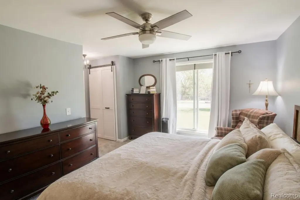 8336 Rondale Drive Grand Blanc Charter Township MI 48439