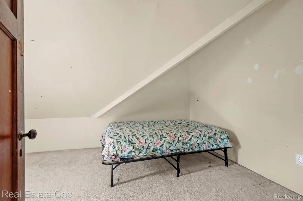 2965 Fischer Street Detroit City MI 48214