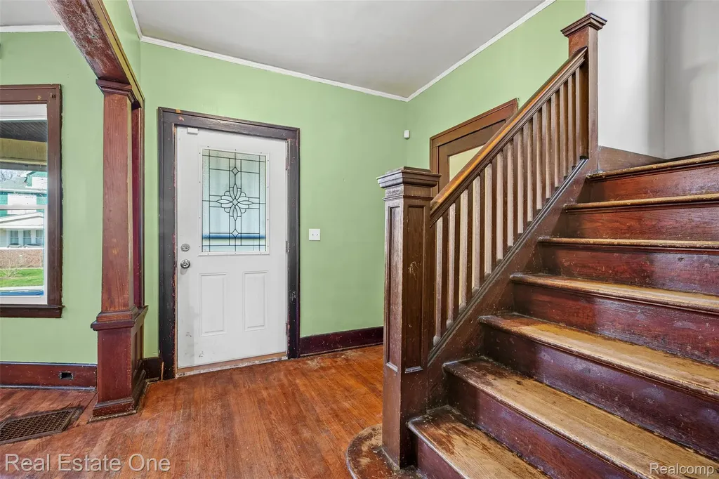 2965 Fischer Street Detroit City MI 48214