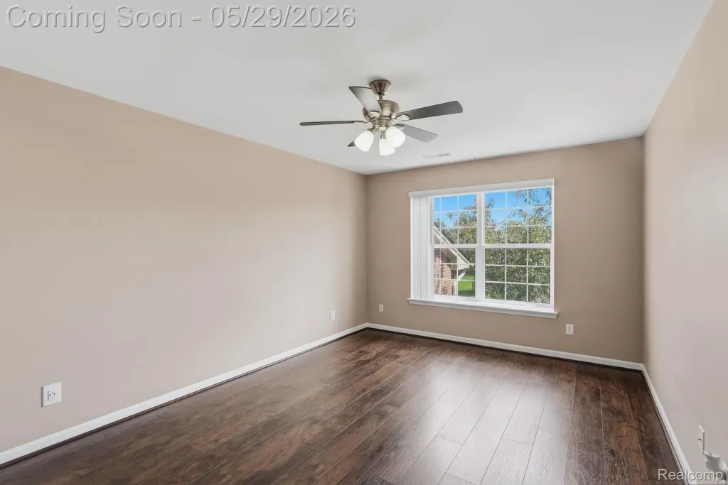 2287 Leighton Drive Shelby Charter Township MI 48317