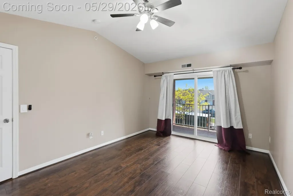 2287 Leighton Drive Shelby Charter Township MI 48317