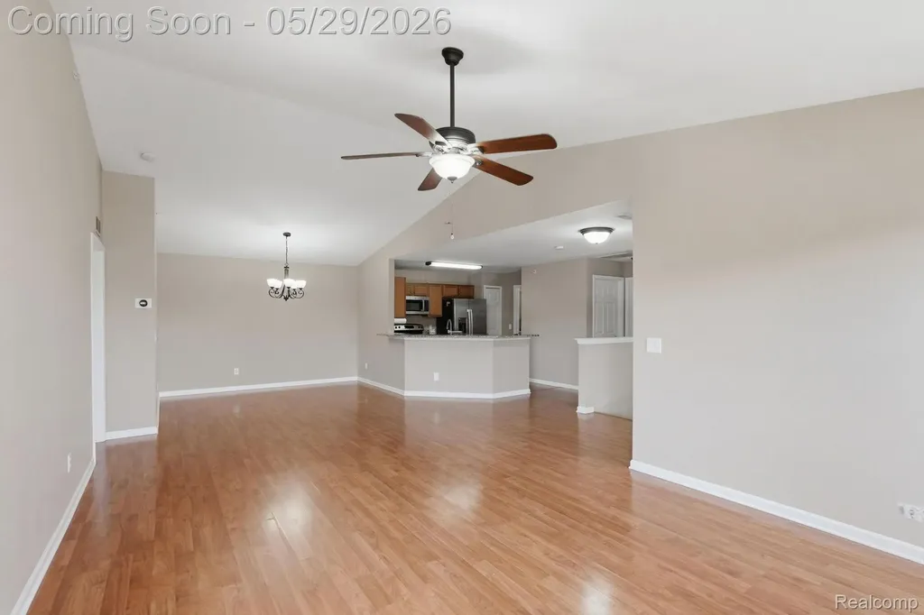2287 Leighton Drive Shelby Charter Township MI 48317