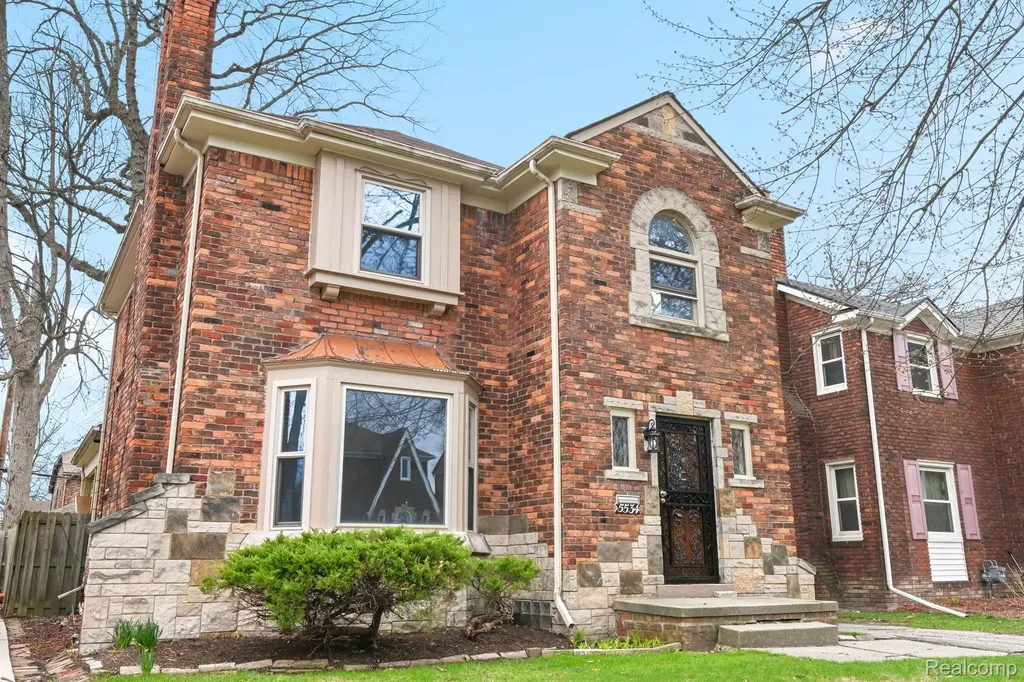 5534 Bishop Street Detroit City MI 48224
