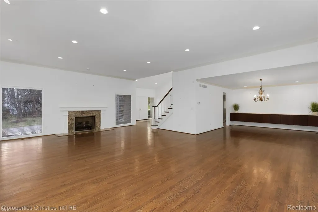 4768 Wendrick Drive West Bloomfield Charter Township MI 48323