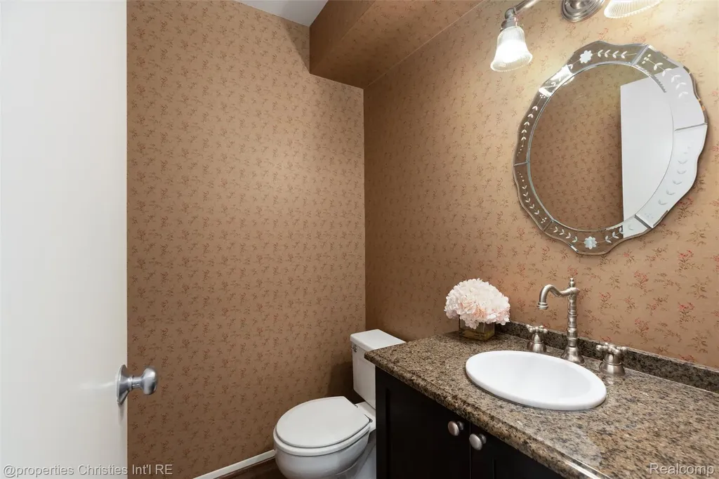 4768 Wendrick Drive West Bloomfield Charter Township MI 48323